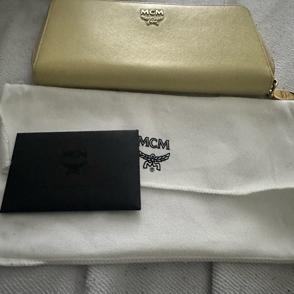 Mcm - Picture 6 of 8